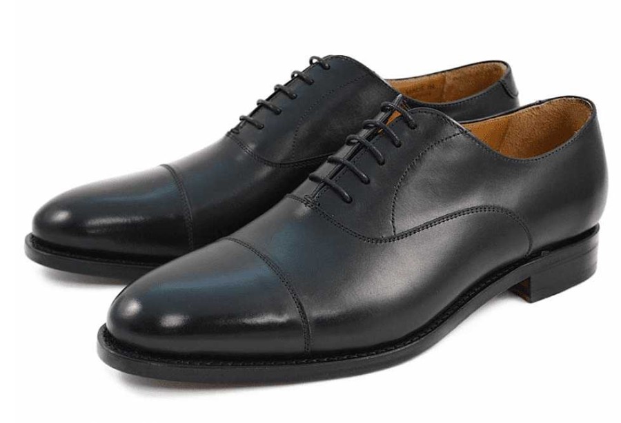 Men Berwick | Benedict Oxford