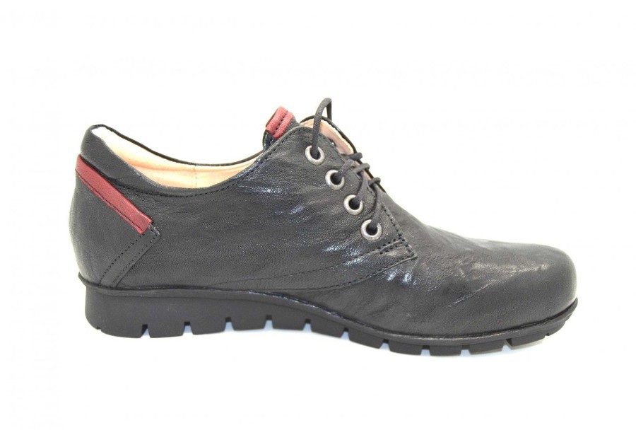 Women Think! | Menscha Lace Up Shoe