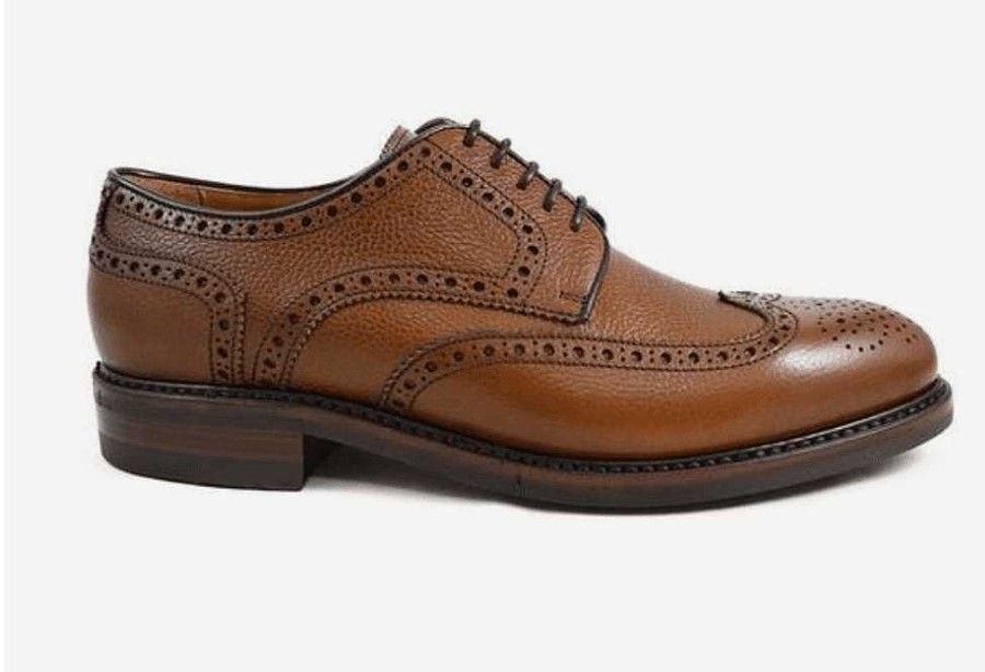 Men Berwick | Bobby Brogue